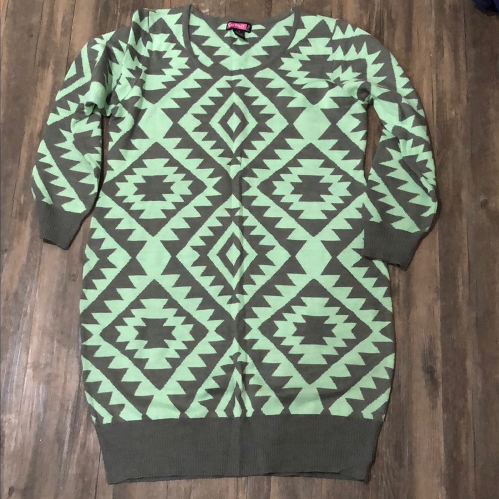 Plus Size Tribal Print Sweater Dress 2x